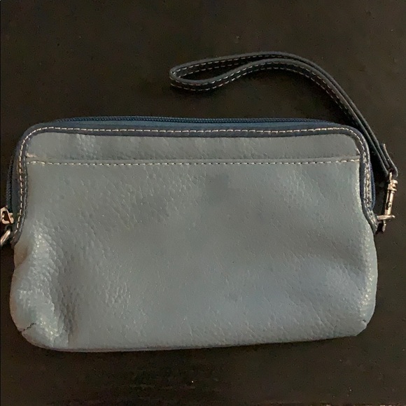 Boho style wristlet with flower on front - Picture 2 of 4